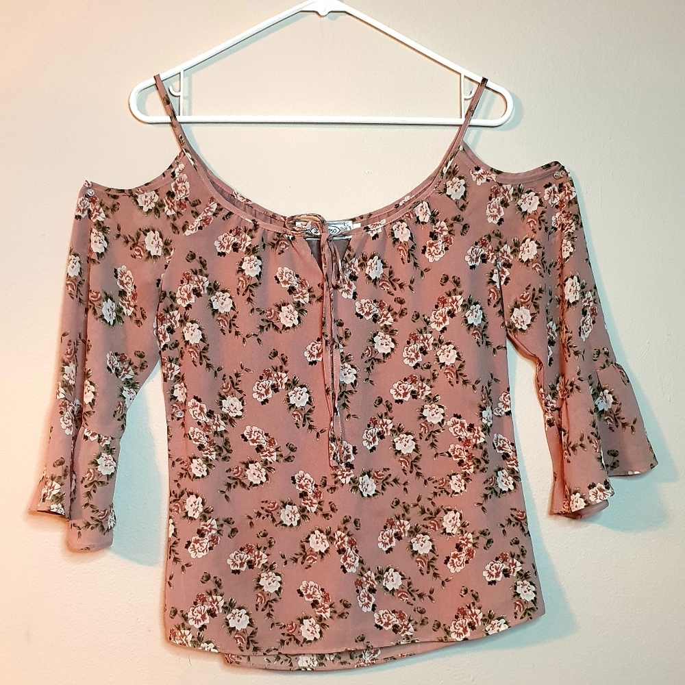 Calypso Cold shoulder cut blouse